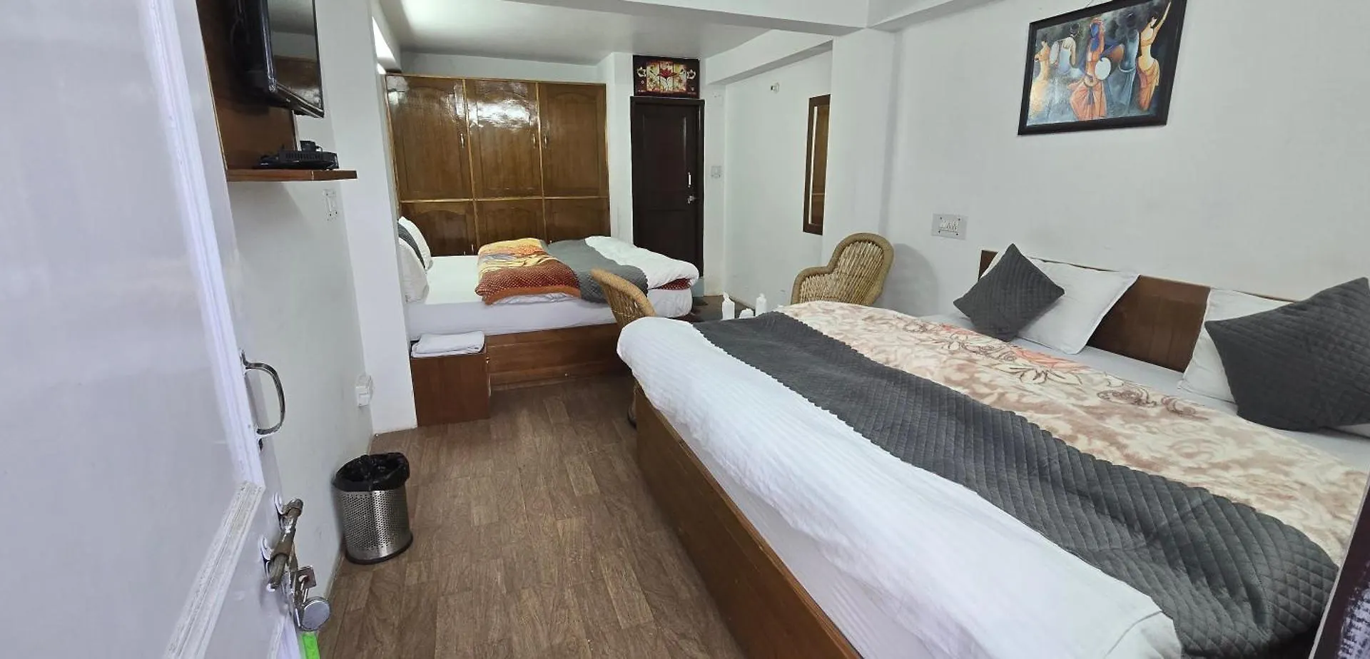 שימלה Shivani Home Stay בית אירוח